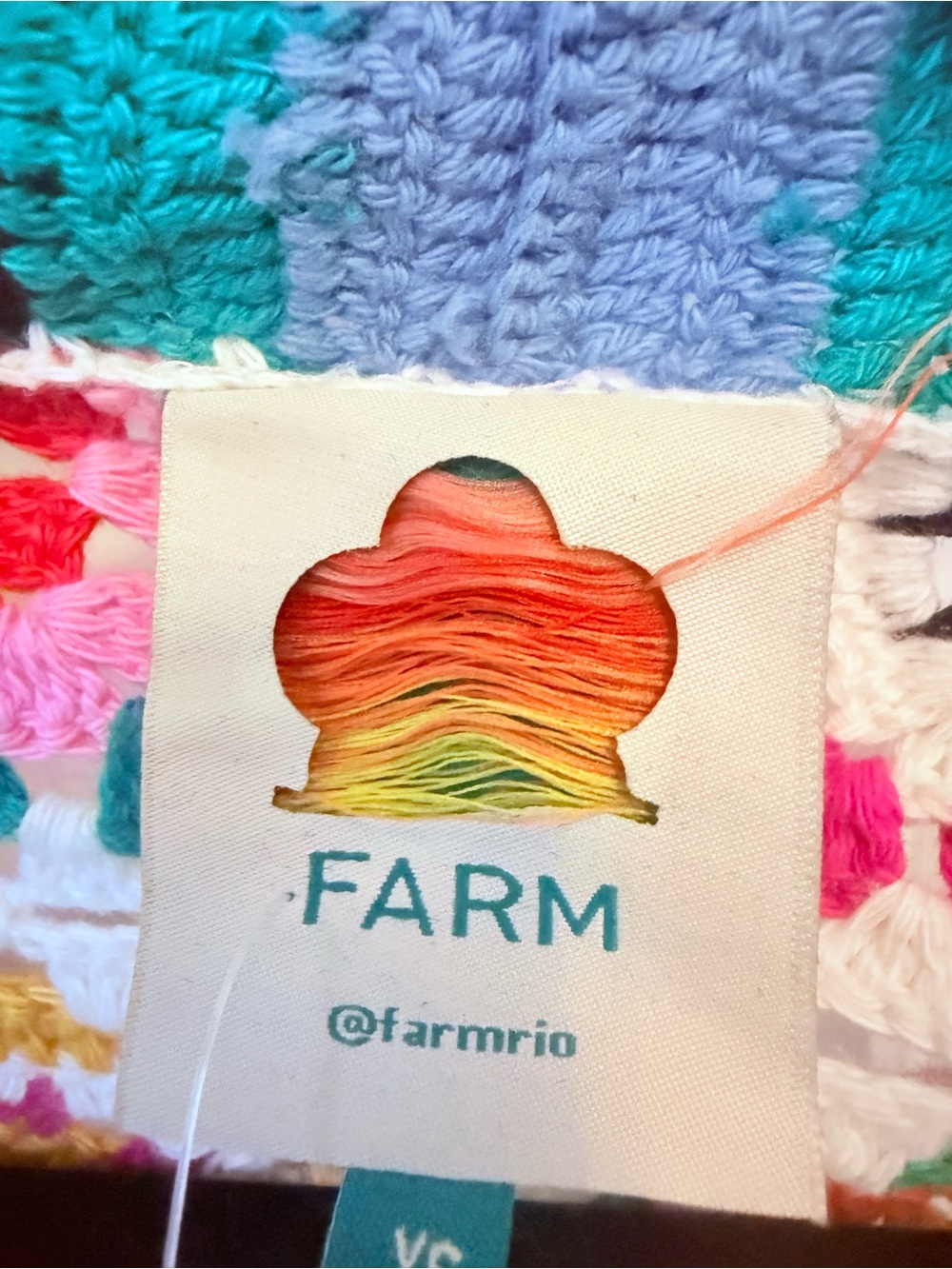 Farm Rio sweater - Picture 4 of 5